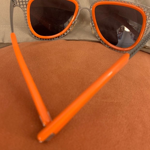 Sunglasses - Picture 6 of 8